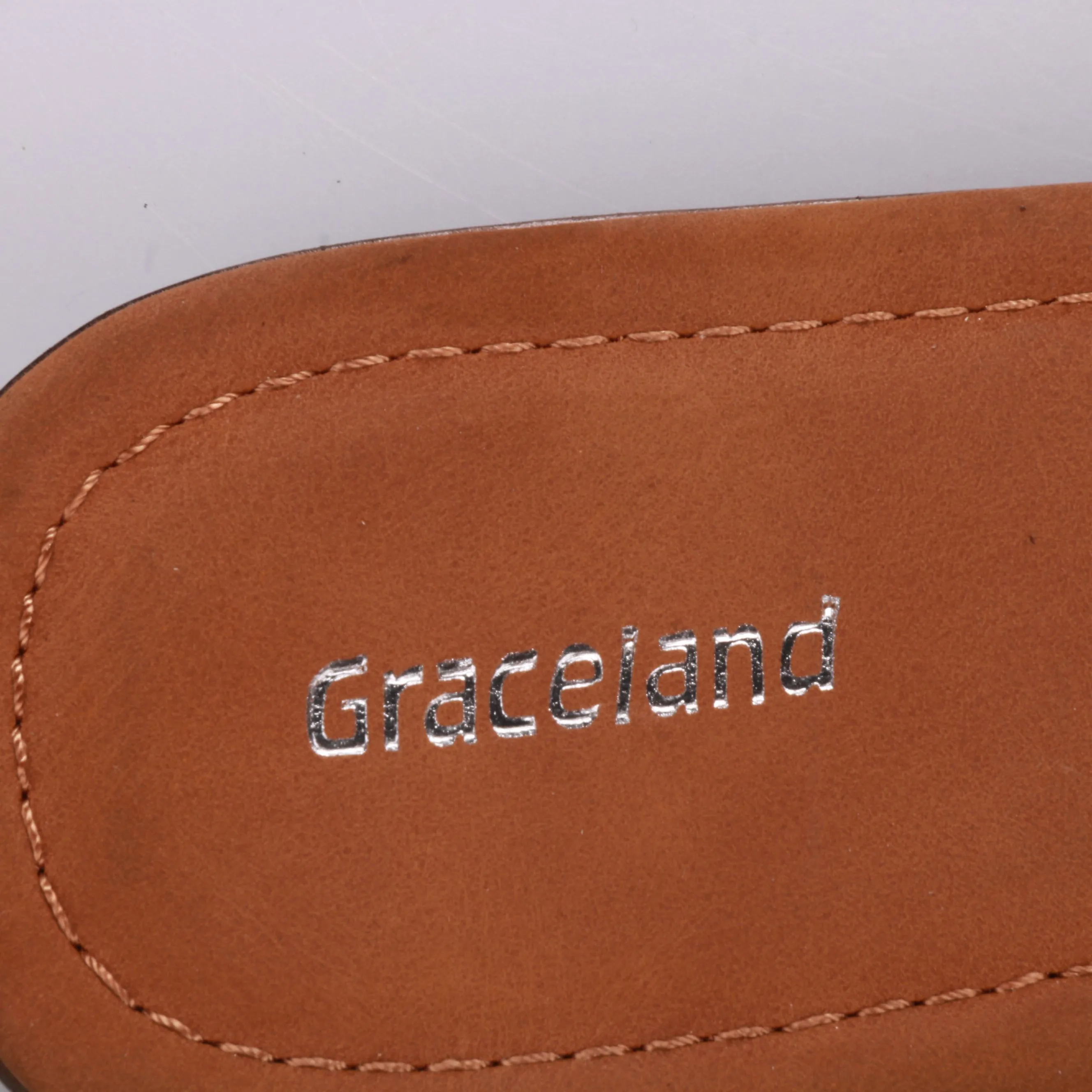 шлёпанцы Graceland