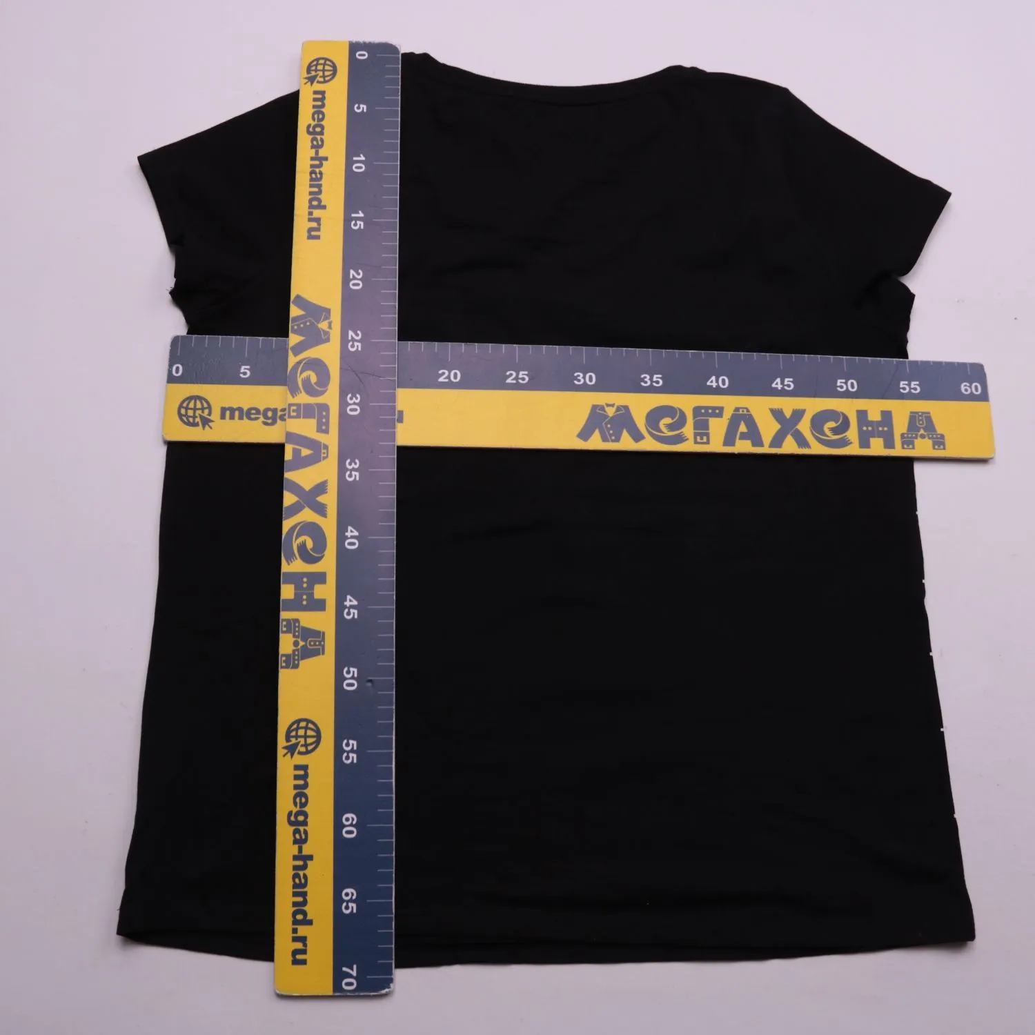 Чёрная футболка Gina в белую полоску, размер 52 (XL)